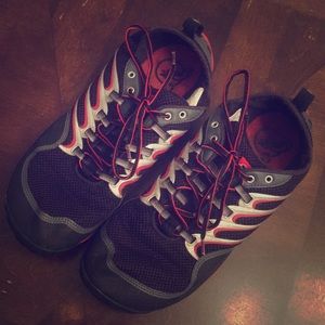 Quick sale! Men's Merrell trail running shoe